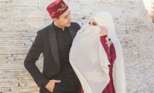 Gerdek Gecesi Sikişi: Gelenekler ve Öneriler